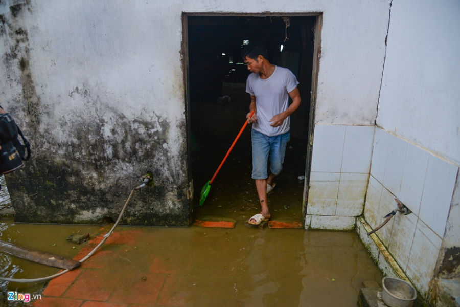 Dọn bùn đất sau 6 ngày sống trên sông hình ảnh 10 Don bun dat sau 6 ngay song tren song hinh anh 10