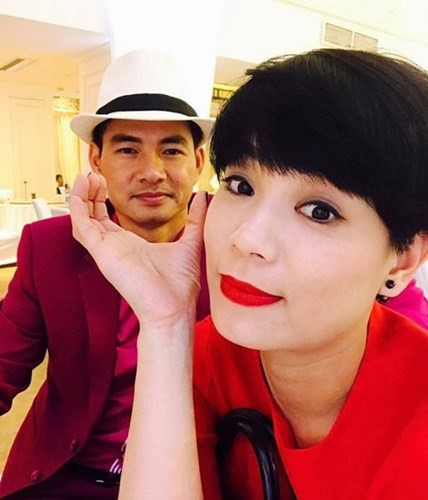 vo chong xuan bac dang anh tay trong tay, xoa tin don mau thuan vi kim oanh - 2