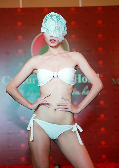 Đại diện Myanmar, Tin Sandar Myo.