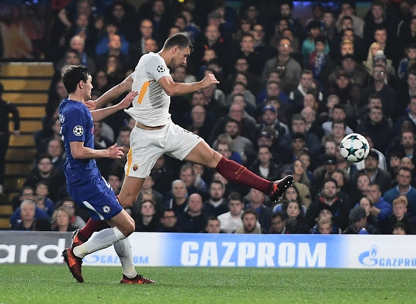 Nguoi hung Eden Hazard cuu Chelsea khoi tran thua tui ho hinh anh 8