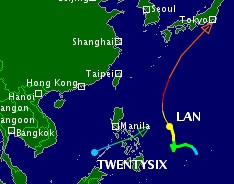 Sieu bao hut vung ap thap ra khoi Bien Dong, Trung Bo mua lon hinh anh 2