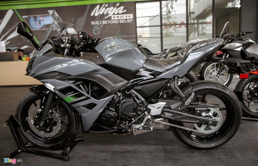 Loat moto Kawasaki phien ban 2018 ve Viet Nam hinh anh 2