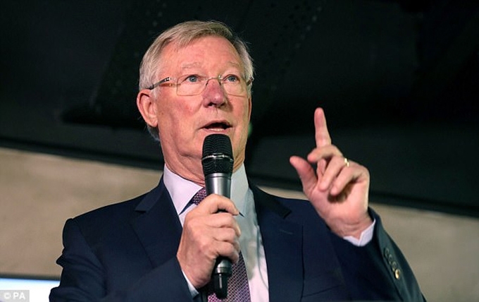 Ferguson hội ngộ Neville, Giggs và Scholes