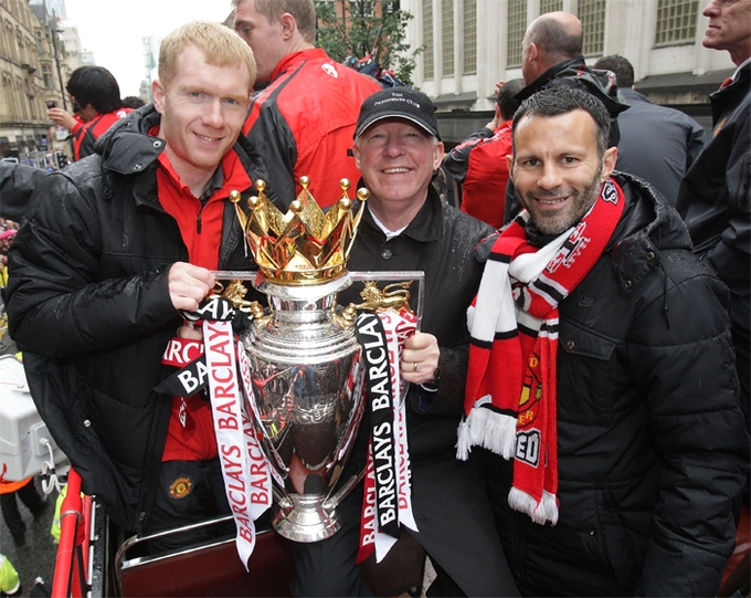 Ferguson hội ngộ Neville, Giggs và Scholes