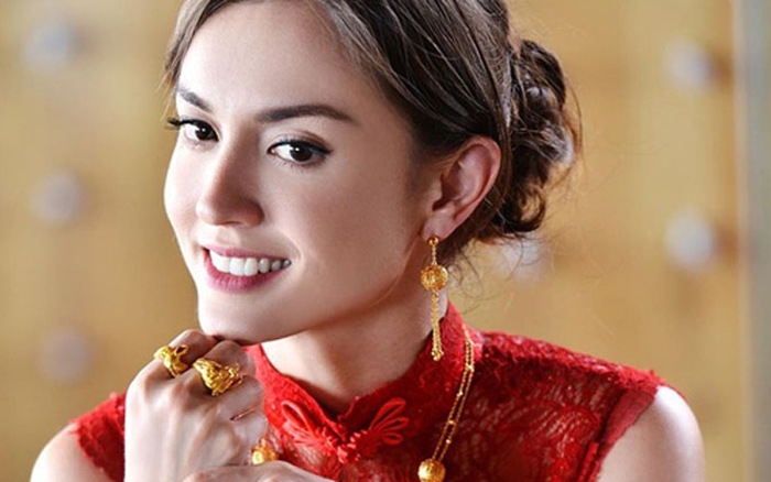 nguoi dep cbiz lam vo ty phu: cu ngoan la se co qua! - 6