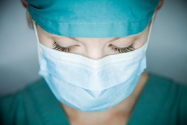 Sau một ca cấp cứu, tôi mất luôn cả chồng - Ảnh 2.