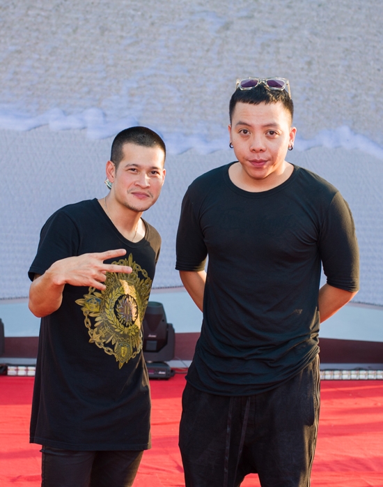 toc-tien-hoang-touliver-van-than-thiet-du-vuong-tin-don-chia-tay-3