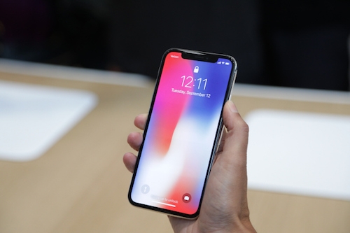 iphone-x-se-co-phien-ban-gia-thap-hon-trong-nam-2018
