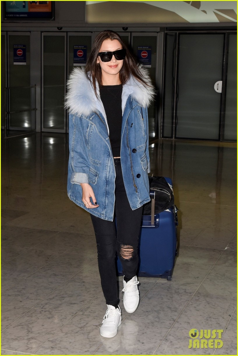 Muon kieu mix giay the thao trang xuong pho cua Bella Hadid hinh anh 13