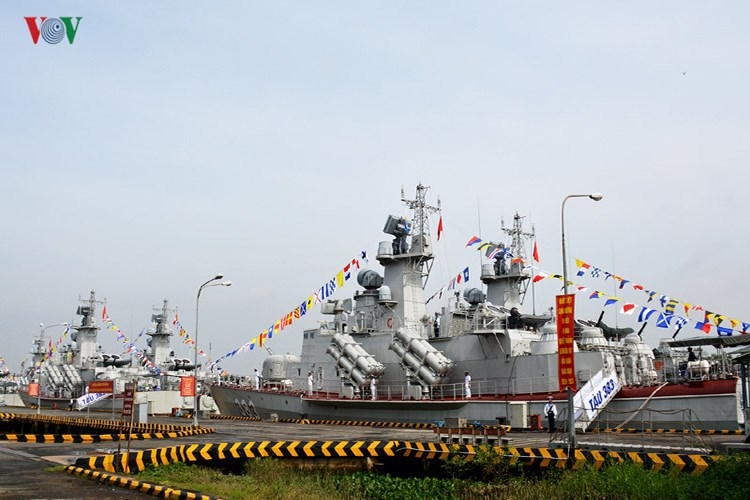 Đây sẽ là một khoảng trống của ngành đóng tàu quân sự Việt Nam khi dự án Molniya đã hoàn thành, Gepard 3.9 Nga lại đóng rất chậm, trong khi nhu cầu đối với chiến hạm cỡ 2.000 tấn đang được đánh giá là rất cấp thiết. Hơn nữa là dự án SIGMA 9814 cũng đang trong trạng thái 