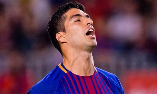suarez-khoi-dau-te-nhat-o-barca-vi-phai-nhuong-dat-cho-messi