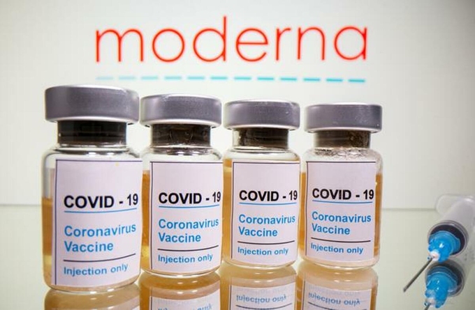 Bác sĩ bị dị ứng nghiêm trọng sau khi tiêm vaccine Covid-19