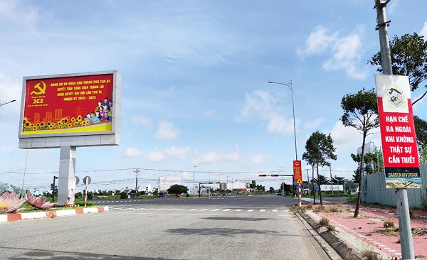 Long An giãn cách xã hội theo phương châm