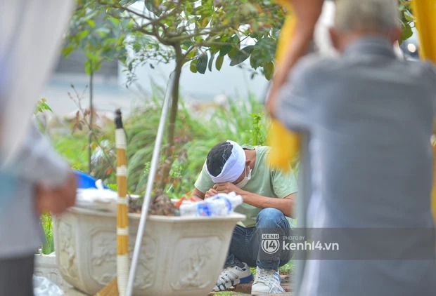 Nghi vấn mẹ giết con 2 tuổi rồi tự tử tại khu điều trị F0: Ông nội hé lộ điều khác thường trước khi xảy ra sự việc - 1 Nghi vấn mẹ giết con 2 tuổi rồi tự tử tại khu điều trị F0: Ông nội hé lộ điều khác thường trước khi xảy ra sự việc - 1