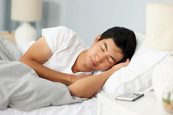Tư thế ngủ giúp tránh trào ngược dạ dày Tư thế ngủ giúp tránh trào ngược dạ dày