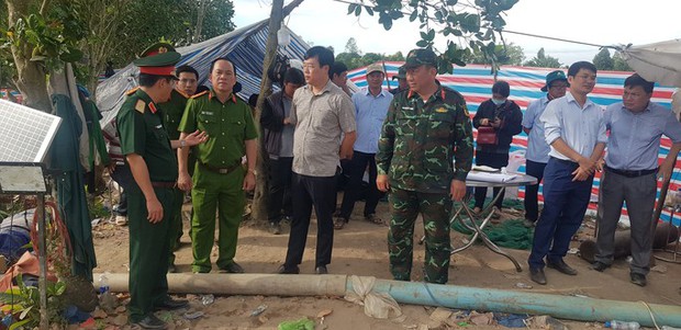 Chùm ảnh: 11 ngày đêm nỗ lực đưa bé trai lọt vào trụ bê-tông ở Đồng Tháp lên mặt đất - 6