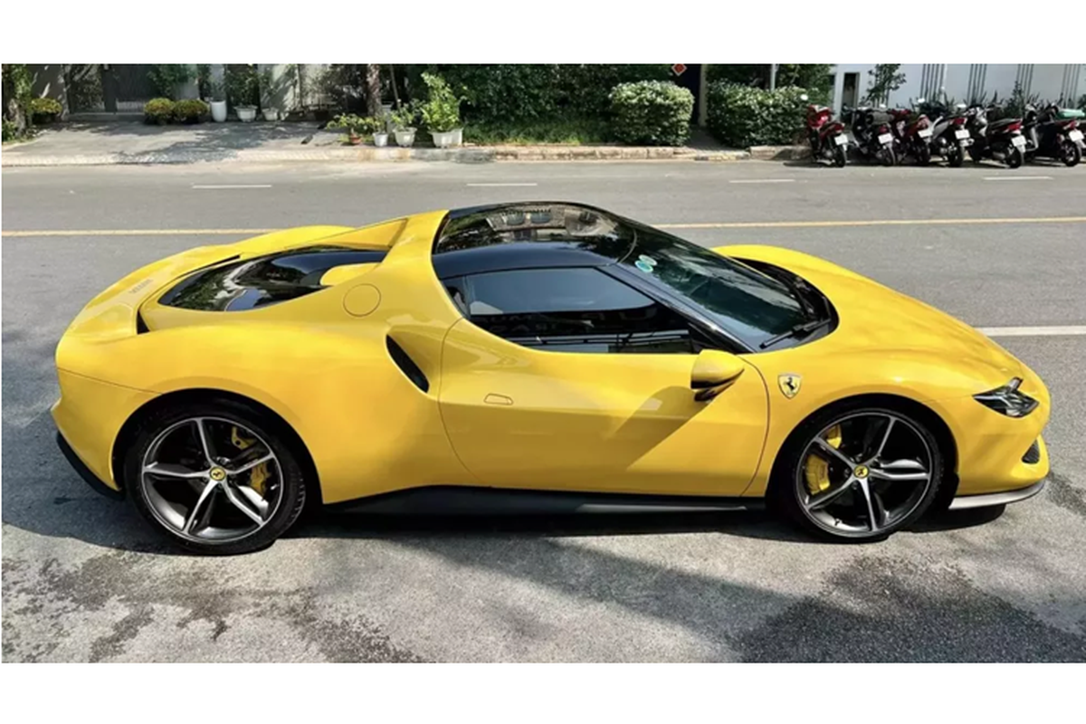 Siêu xe Ferrari 296 GTB