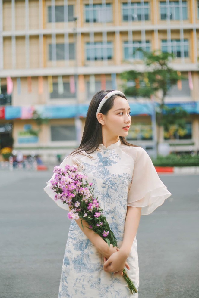 Động thái lạ của Trúc Anh sau khi lộ hình ảnh tình tứ bên bạn trai tin đồn - 5 Động thái lạ của Trúc Anh sau khi lộ hình ảnh tình tứ bên bạn trai tin đồn - 5