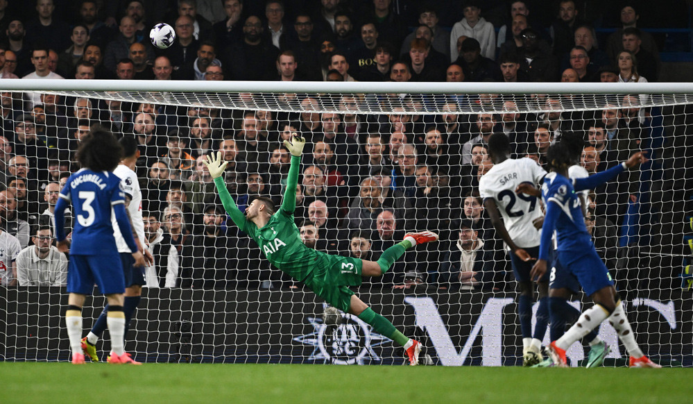 Chelsea xuất sắc đánh bại Tottenham - 3