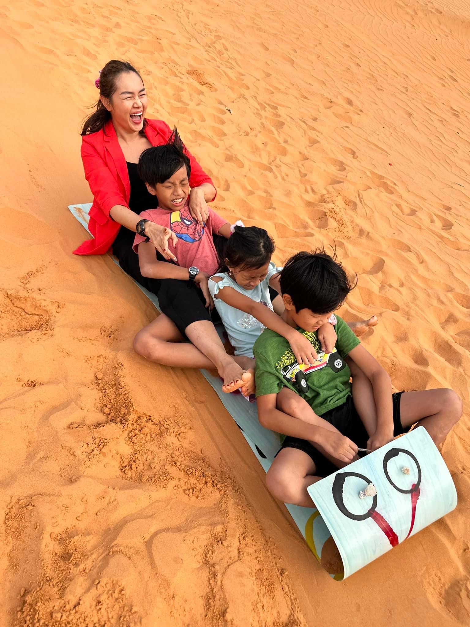 Á hậu Việt làm mẹ đơn thân nuôi 5 đứa con: Bỏ tiền tỷ thụ tinh nhân tạo, không lấy chồng vì lý do này - 6 Á hậu Việt làm mẹ đơn thân nuôi 5 đứa con: Bỏ tiền tỷ thụ tinh nhân tạo, không lấy chồng vì lý do này - 6