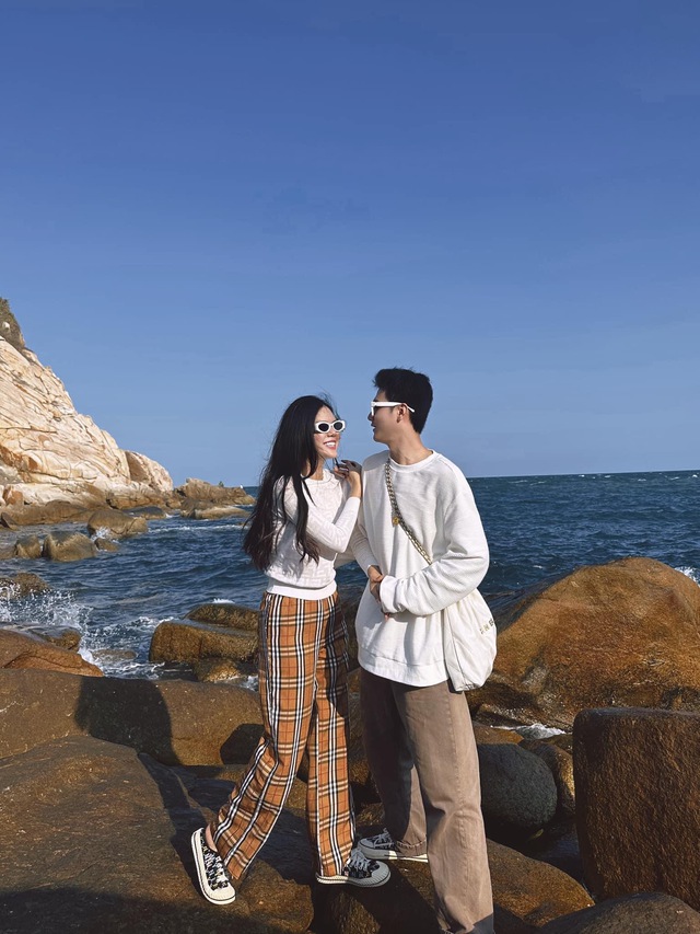 Ngọc Trinh được bạn trai cưng chiều hậu kết hôn, 2 giờ sáng vẫn đi khắp nơi làm điều này - 9