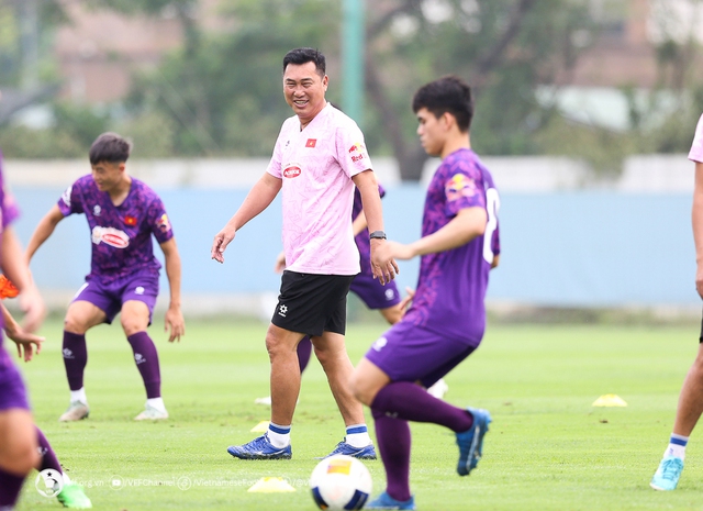 VFF chốt người thay HLV Hoàng Anh Tuấn, trao kỳ vọng giành vé dự World Cup - 2 VFF chốt người thay HLV Hoàng Anh Tuấn, trao kỳ vọng giành vé dự World Cup - 2