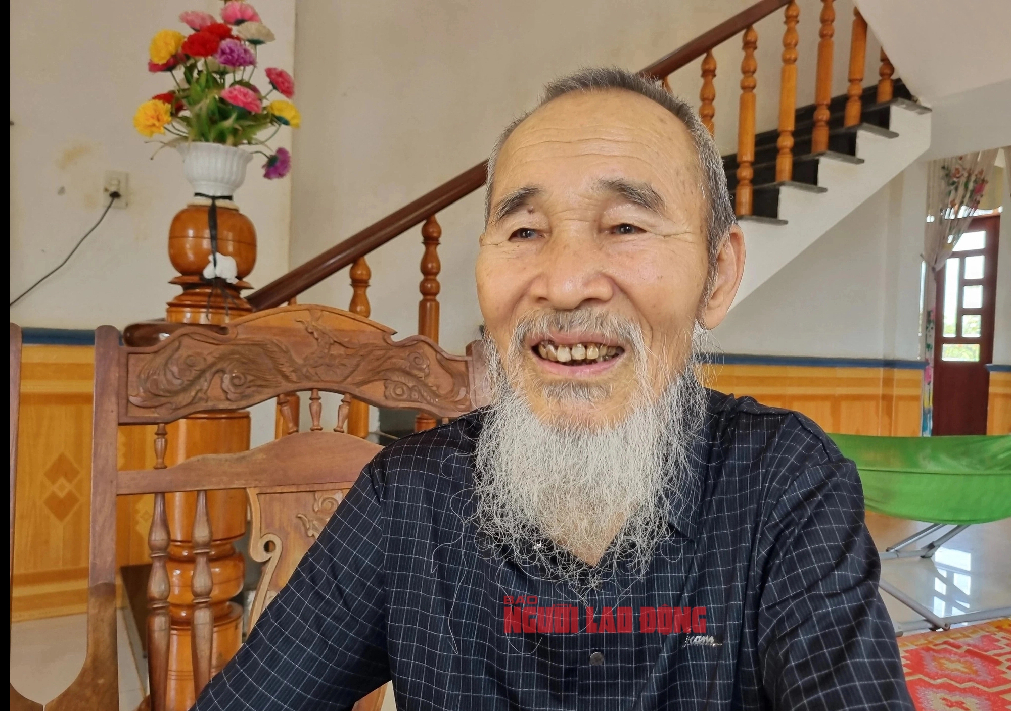 Người cha kể về thời thơ ấu của 'sư Thích Minh Tuệ' Người cha kể về thời thơ ấu của 'sư Thích Minh Tuệ'