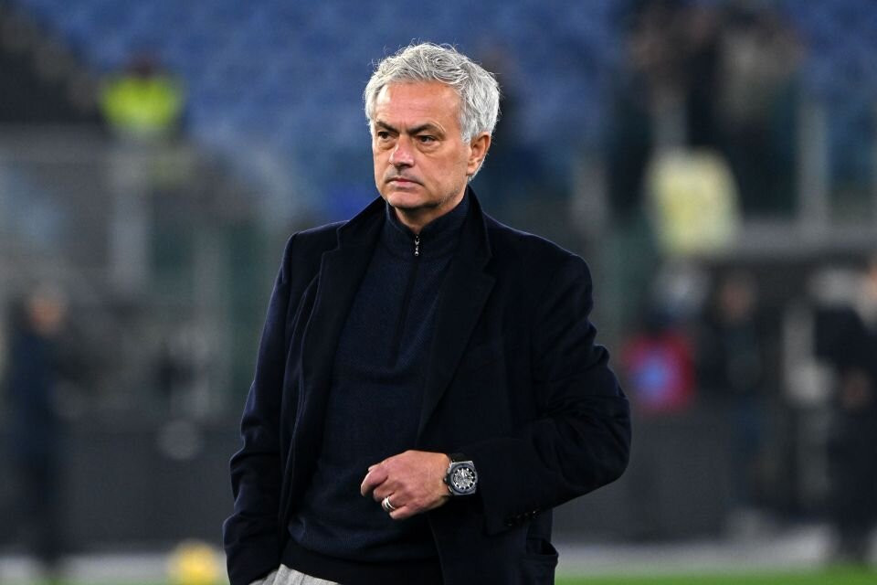 Lộ bến đỗ mới của Jose Mourinho sau 4 tháng thất nghiệp Lộ bến đỗ mới của Jose Mourinho sau 4 tháng thất nghiệp
