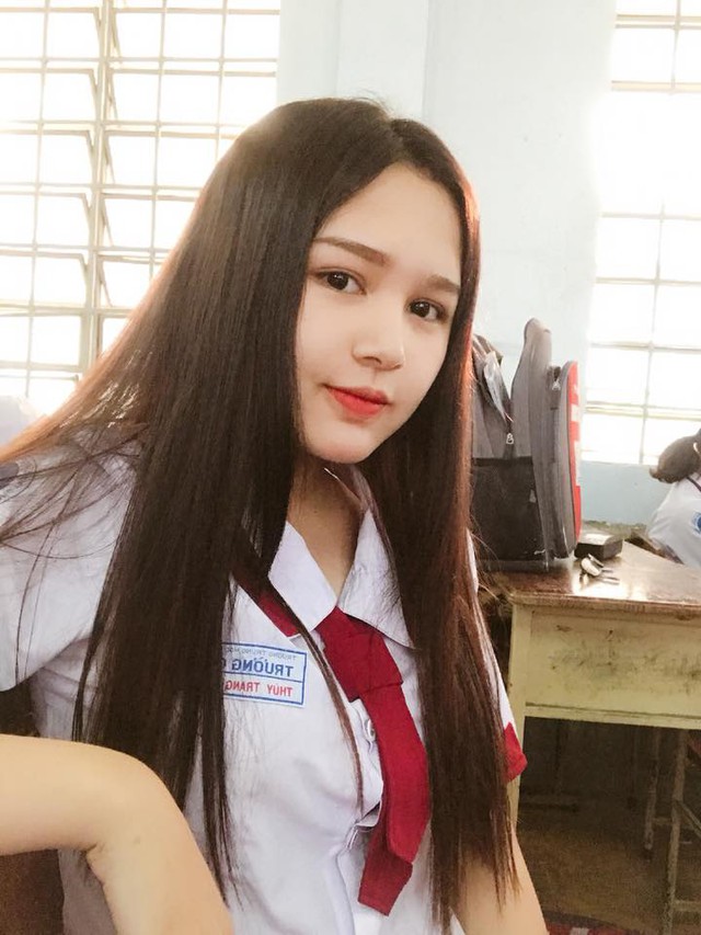 Xoài Non mệt mỏi đến bơ phờ vẫn livestream bán hàng, xoay xở đủ cách kiếm tiền ở hiện tại vì lý do này! - 2 Xoài Non mệt mỏi đến bơ phờ vẫn livestream bán hàng, xoay xở đủ cách kiếm tiền ở hiện tại vì lý do này! - 2