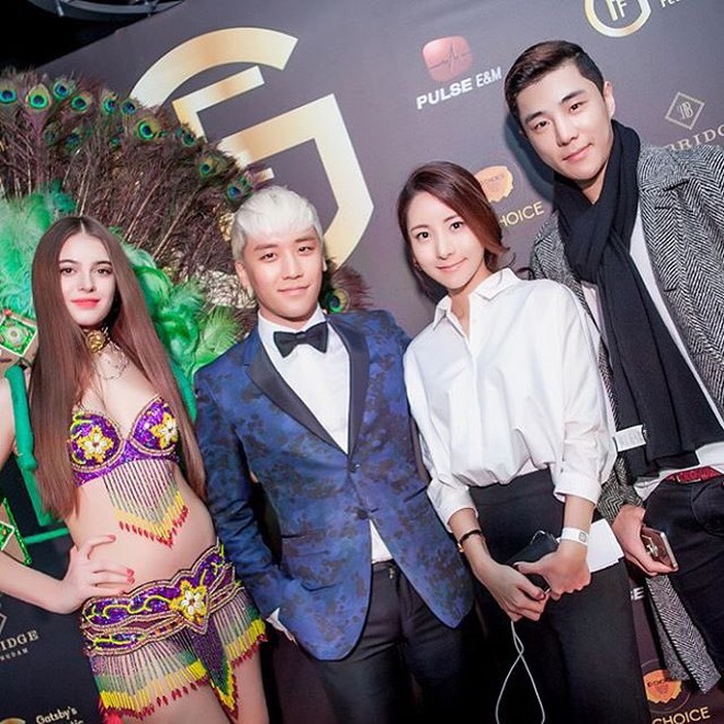 Seungri mở tiệc Giáng Sinh mại dâm: GD sốc vì em út như Đại gia Gatsby, 'dắt gái' với bè lũ Burning Sun rồi nói dối từ thiện - 7