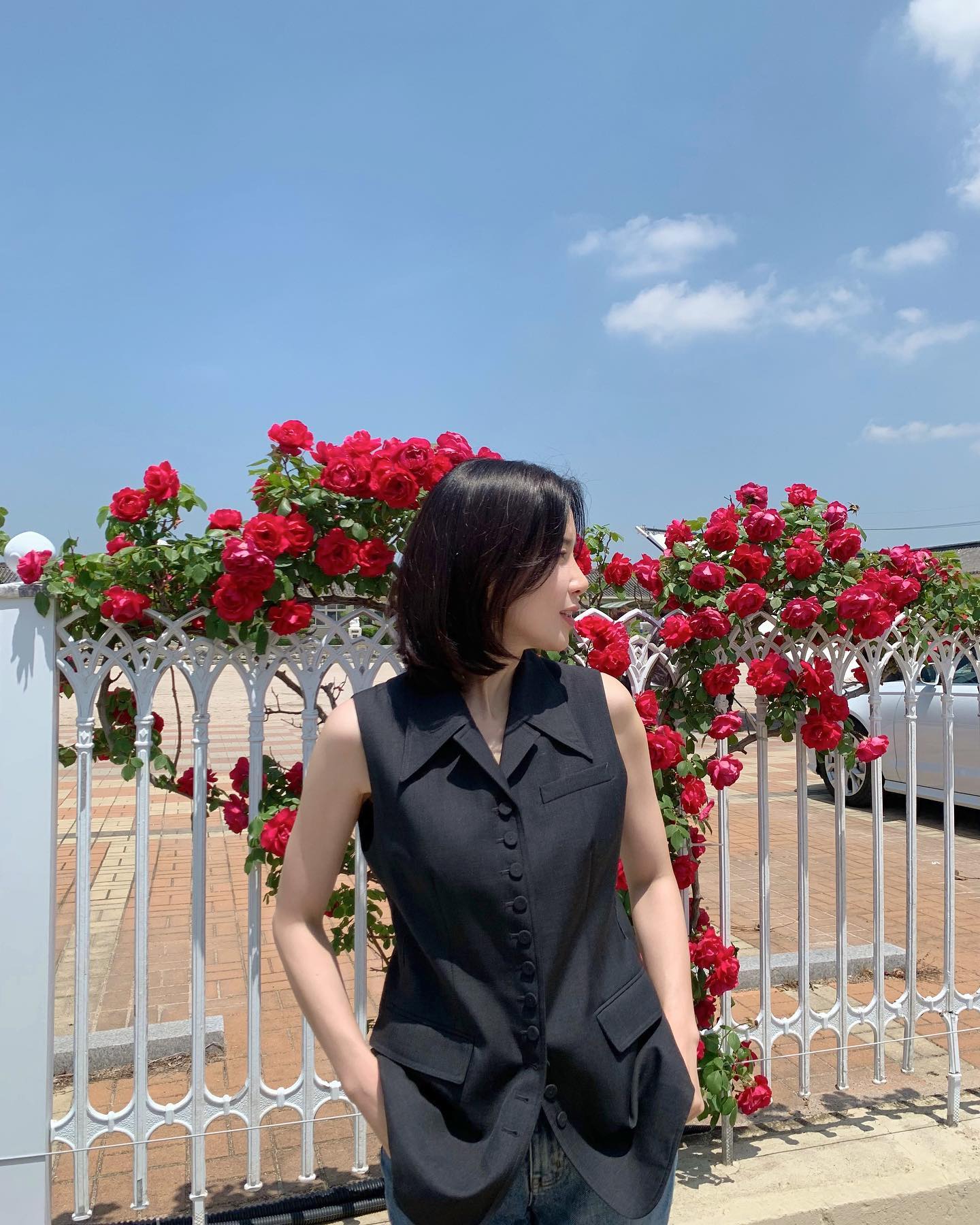 10 cách mặc trang phục màu đen trẻ trung - 3