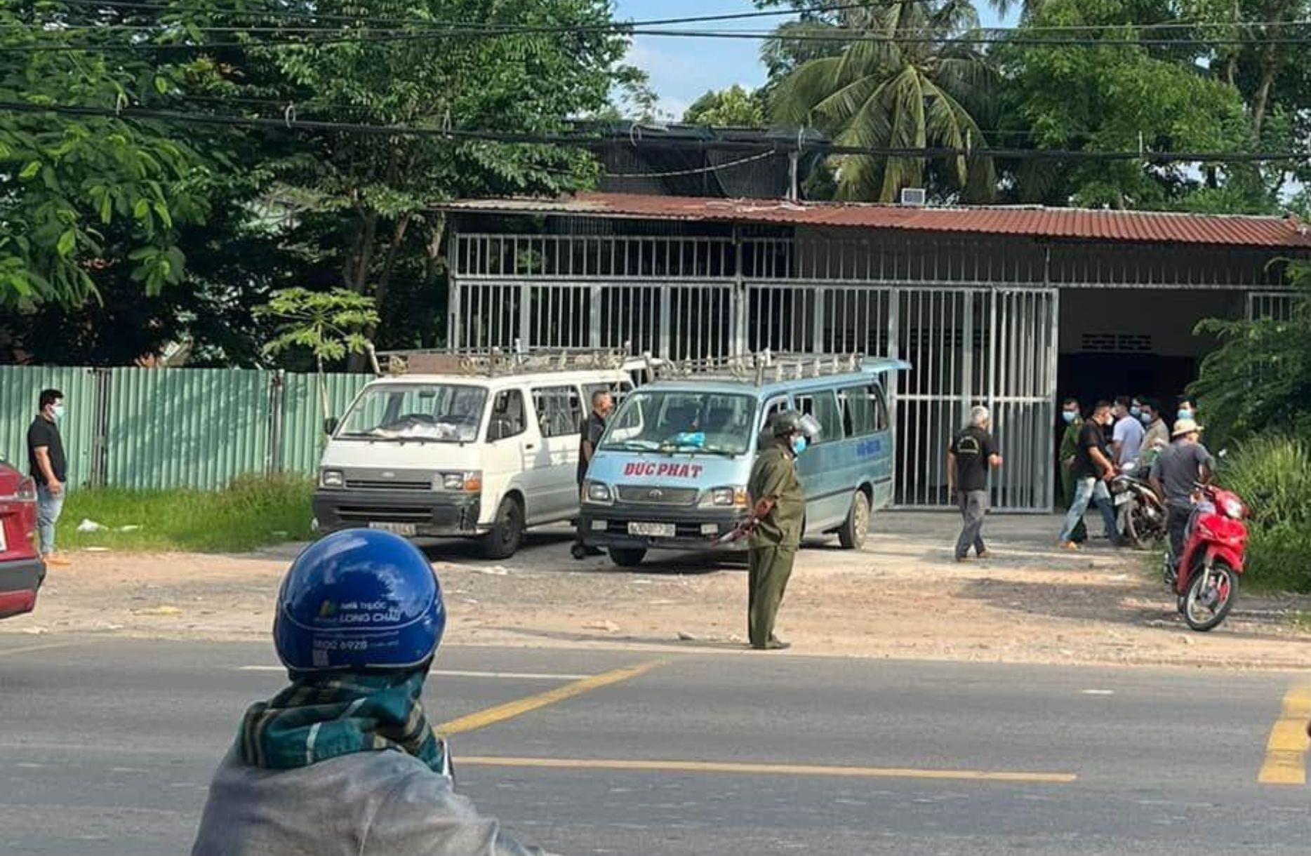 Hai người chết bí ẩn trong căn nhà khóa cửa Hai người chết bí ẩn trong căn nhà khóa cửa