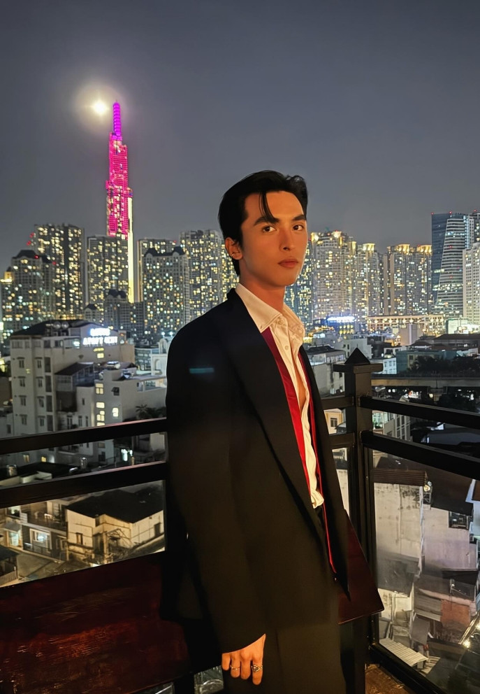'Anh trai say hi' Công Dương: Muốn độc thân cả đời, thẳng thắn trước lời gạ gẫm - 10