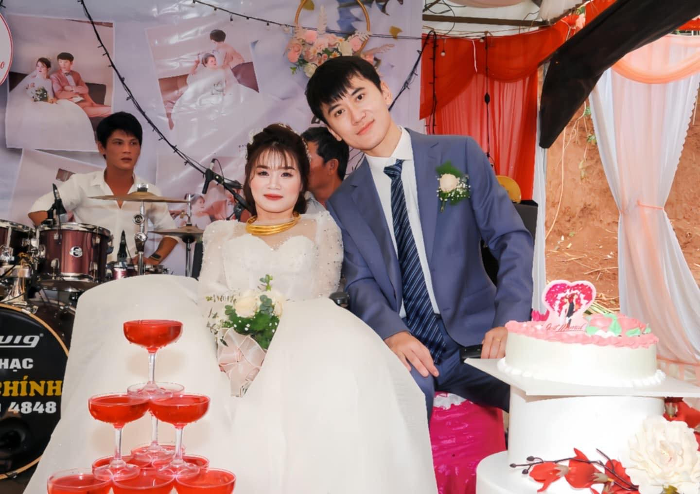 Chàng kỹ sư Trung Quốc vượt 5.000km đến cưới cô gái Việt liệt tứ chi giờ ra sao? - 1 Chàng kỹ sư Trung Quốc vượt 5.000km đến cưới cô gái Việt liệt tứ chi giờ ra sao? - 1
