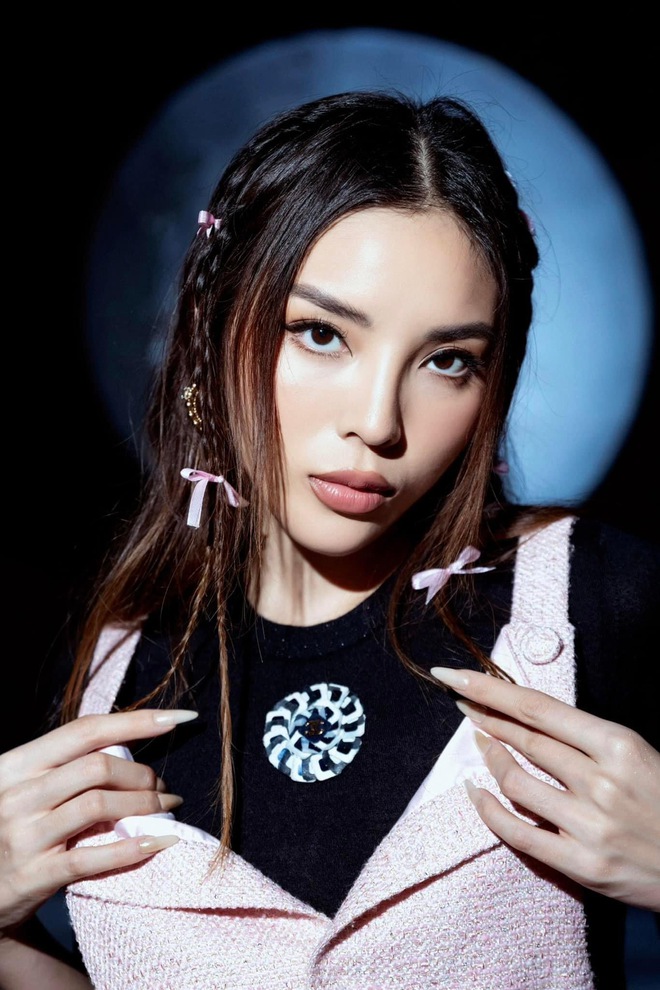 Hoa hậu Kỳ Duyên: 'Khi đặt bút làm hồ sơ đăng ký tham gia Miss Universe thì đã xác định mình là 1 thí sinh' - 2 Hoa hậu Kỳ Duyên: 'Khi đặt bút làm hồ sơ đăng ký tham gia Miss Universe thì đã xác định mình là 1 thí sinh' - 2