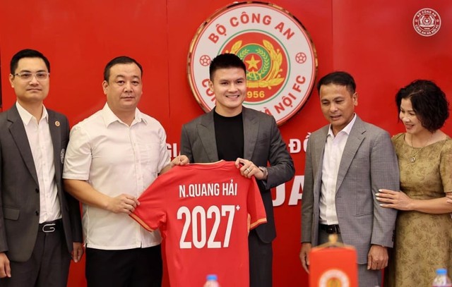 Quang Hải ký hợp đồng kỷ lục & nghịch lý buồn của ĐT Việt Nam Quang Hải ký hợp đồng kỷ lục & nghịch lý buồn của ĐT Việt Nam