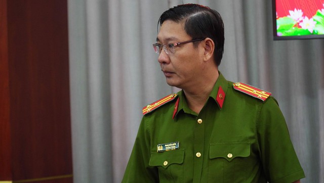 Diễn biến nóng vụ bé trai 10 tuổi nghi bị mẹ kế bạo hành Diễn biến nóng vụ bé trai 10 tuổi nghi bị mẹ kế bạo hành