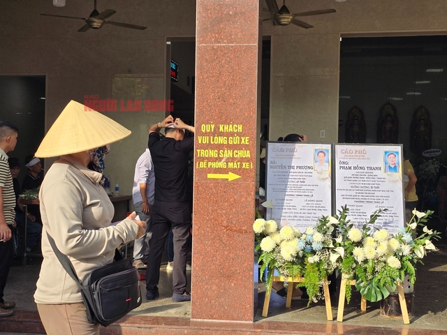 Xót xa tiễn đưa vợ chồng giám đốc doanh nghiệp bị đầu độc ở Thái Lan - 2 Xót xa tiễn đưa vợ chồng giám đốc doanh nghiệp bị đầu độc ở Thái Lan - 2
