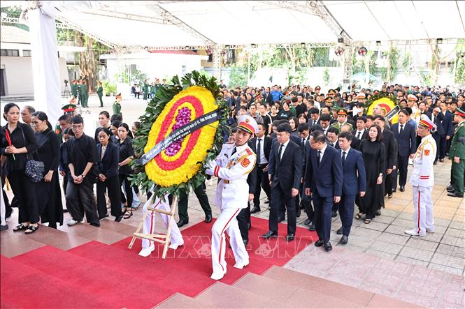 Lễ viếng Tổng Bí thư Nguyễn Phú Trọng, sáng 26/7 - 9