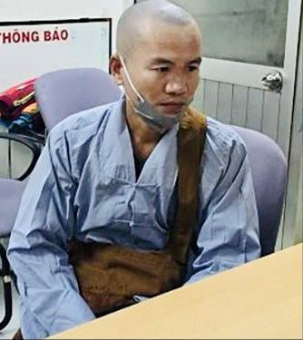 Đằng sau chuyên án phá đường dây đội lốt nhà sư để xuất khẩu lao động - 1 Đằng sau chuyên án phá đường dây đội lốt nhà sư để xuất khẩu lao động - 1