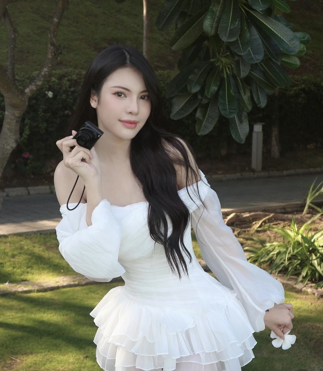 Mặt mộc không son phấn của Tường San ra sao? - 7