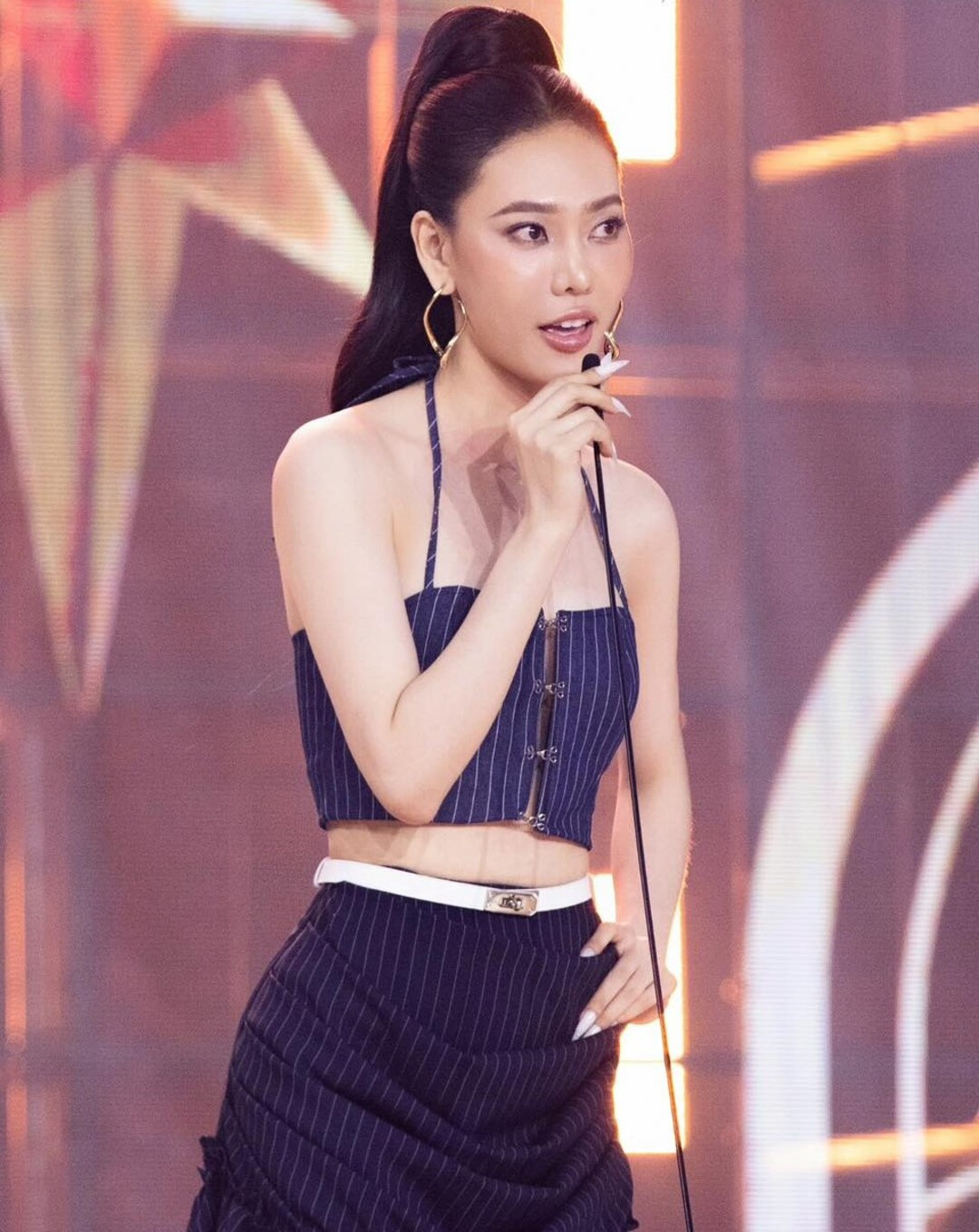 Hoa hậu Kỳ Duyên khiến Á hậu 1 Miss Universe 2023 và Hương Giang idol bất đồng - 2 Hoa hậu Kỳ Duyên khiến Á hậu 1 Miss Universe 2023 và Hương Giang idol bất đồng - 2