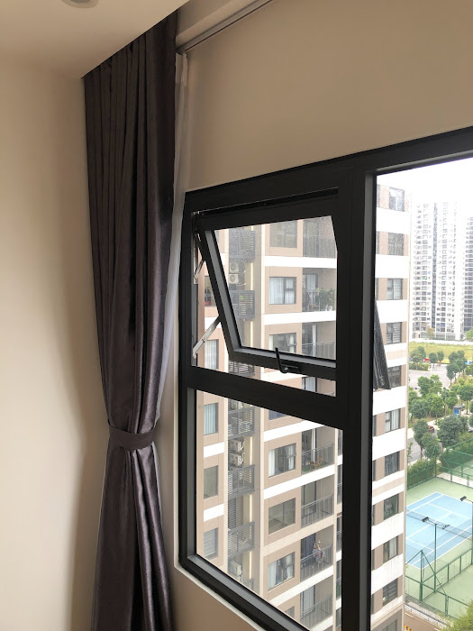 Khi có gió to nên đóng hay mở cửa kính? Thì ra rất nhiều người hiểu sai Khi có gió to nên đóng hay mở cửa kính? Thì ra rất nhiều người hiểu sai