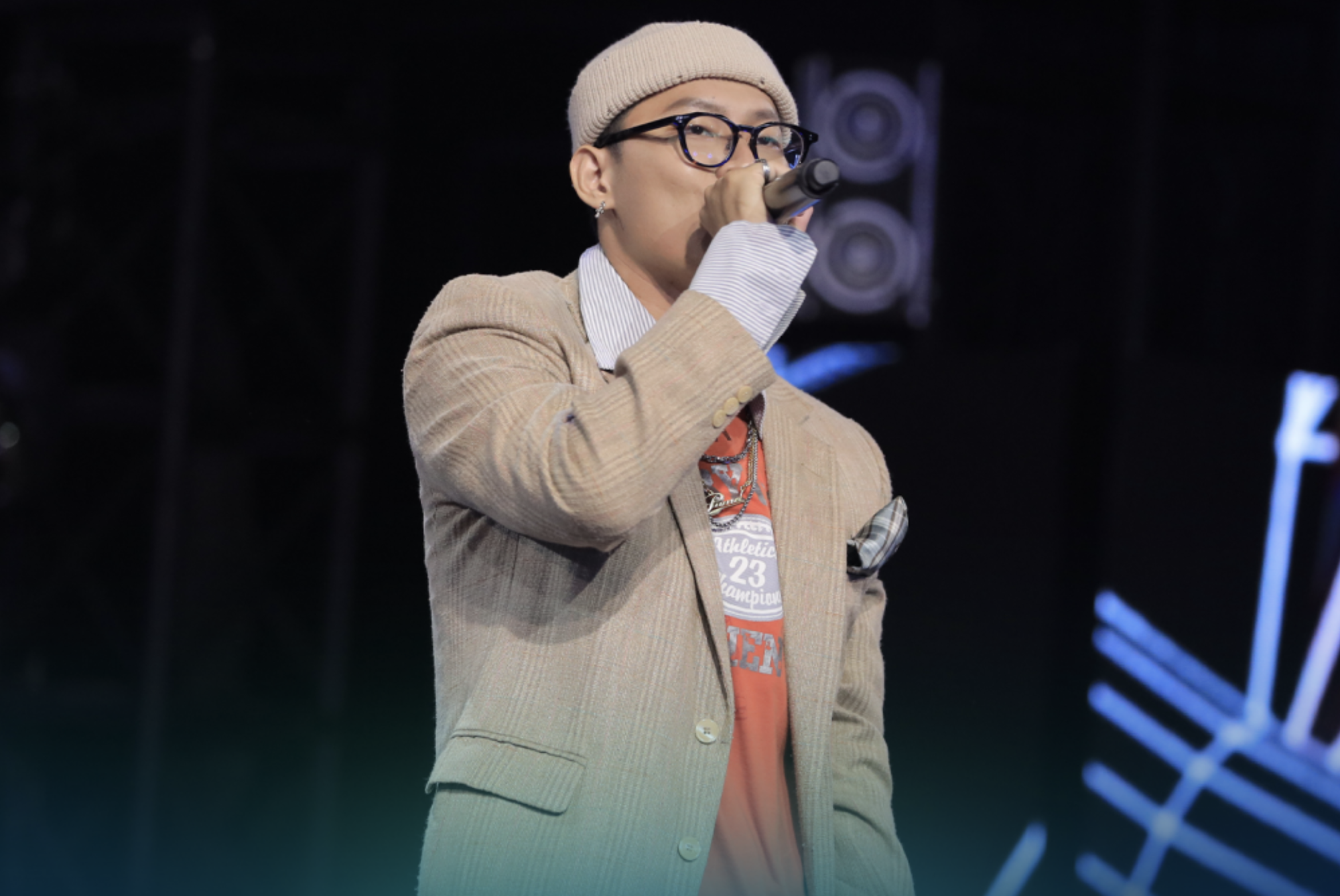 Sức hút của HURRYKNG: Từ chàng sinh viên Kinh tế đến rapper chung tình, tài năng lẫn visual ngày càng thăng hạng! - 1 Sức hút của HURRYKNG: Từ chàng sinh viên Kinh tế đến rapper chung tình, tài năng lẫn visual ngày càng thăng hạng! - 1