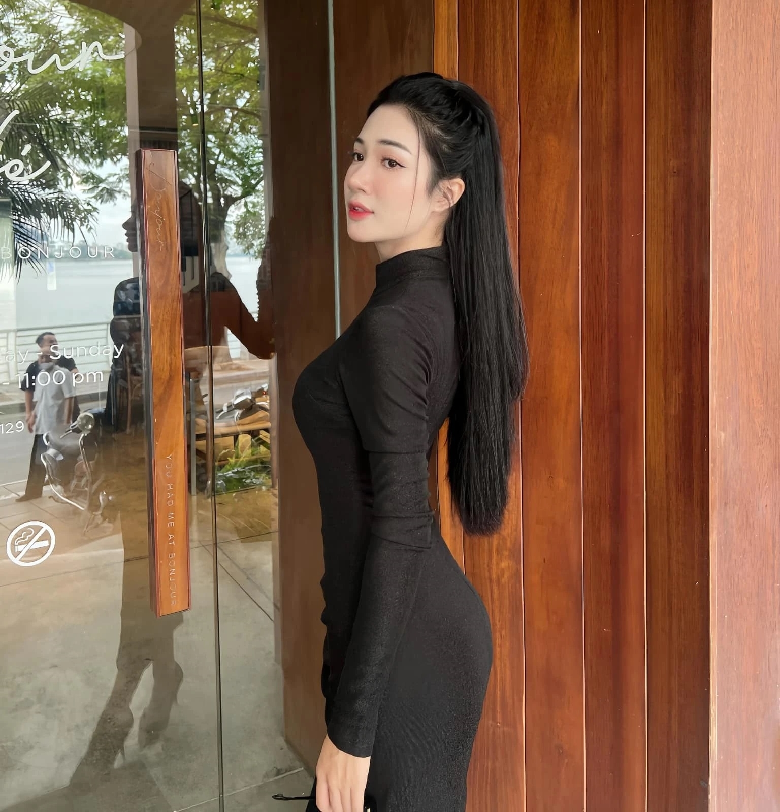 Xuất hiện phim Việt giờ vàng càng xem càng cuốn, nữ chính vừa đẹp vừa diễn hay bất ngờ - 3 Xuất hiện phim Việt giờ vàng càng xem càng cuốn, nữ chính vừa đẹp vừa diễn hay bất ngờ - 3