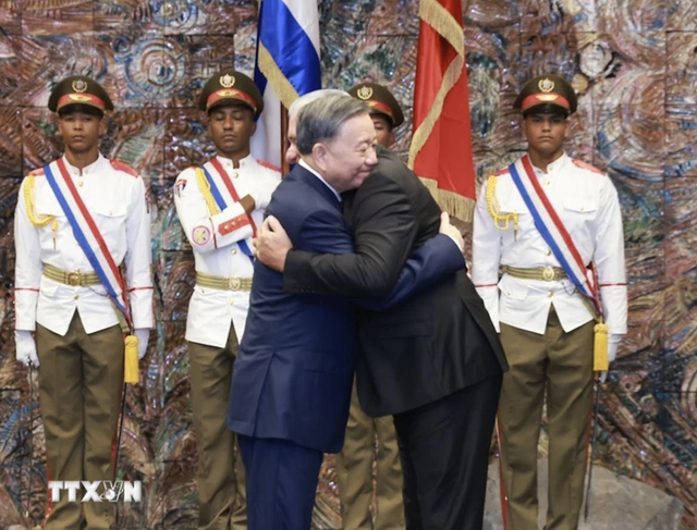 Cuba trao tặng Tổng Bí thư, Chủ tịch nước Tô Lâm Huân chương Jose Marti - 4 Cuba trao tặng Tổng Bí thư, Chủ tịch nước Tô Lâm Huân chương Jose Marti - 4