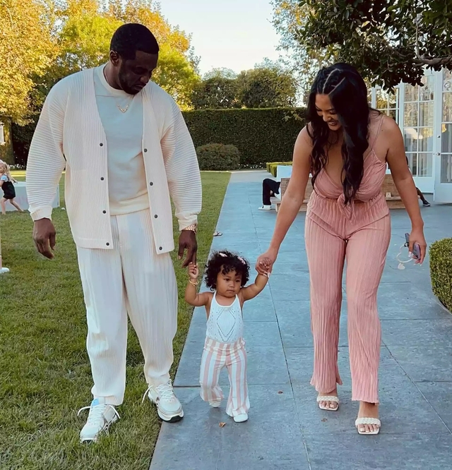 'Bộ sưu tập' bạn gái đồ sộ của Diddy: Từ nữ hoàng nóng bỏng Jennifer Lopez đến cô gái không được thừa nhận Dana Tran - 7