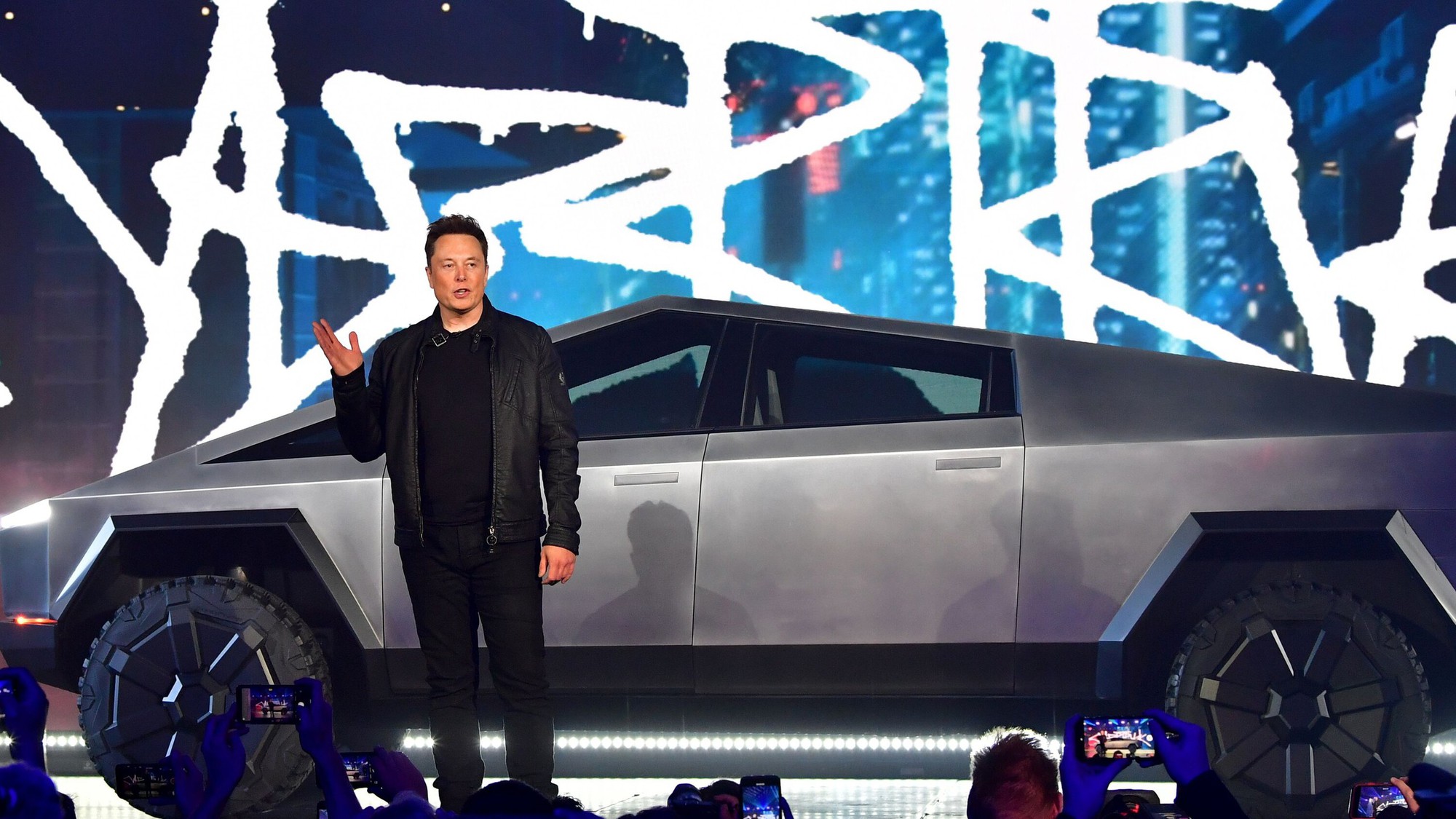 Chưa đầy một năm bán ra, Tesla Cybertruck đã phải tổ chức đợt triệu hồi thứ 5 - 4 Chưa đầy một năm bán ra, Tesla Cybertruck đã phải tổ chức đợt triệu hồi thứ 5 - 4