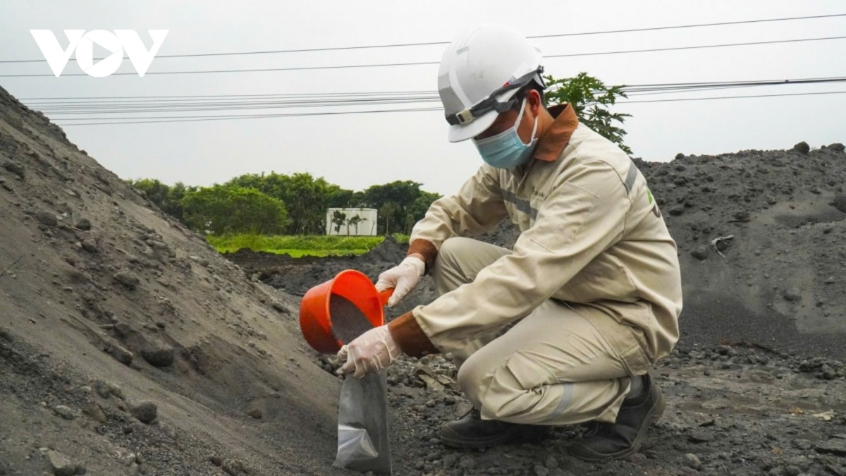 Cận cảnh Trường Đại học quốc tế Bắc Hà sau nhiều năm vẫn là bãi đất hoang - 7