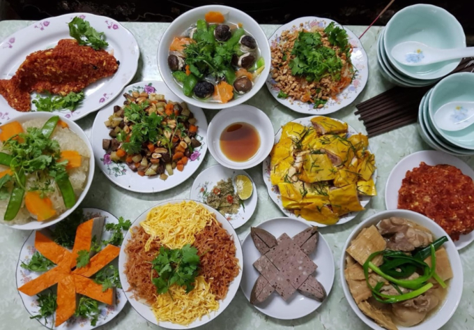 Tôi muốn gộp 9 cái giỗ làm 1 nhưng cả họ phản đối, tôi nói 1 câu khiến mọi người lặng lẽ ra về Tôi muốn gộp 9 cái giỗ làm 1 nhưng cả họ phản đối, tôi nói 1 câu khiến mọi người lặng lẽ ra về